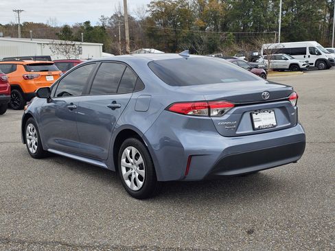 Used 2024 Toyota Corolla LE image 11