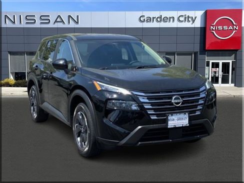 Certified 2025 Nissan Rogue SV AWD/4WD image 1