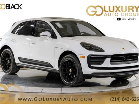 Used 2024 Porsche Macan image 1