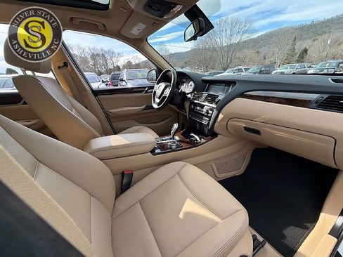 Used 2016 BMW X3 xDrive28i w/ Premium Package image 16