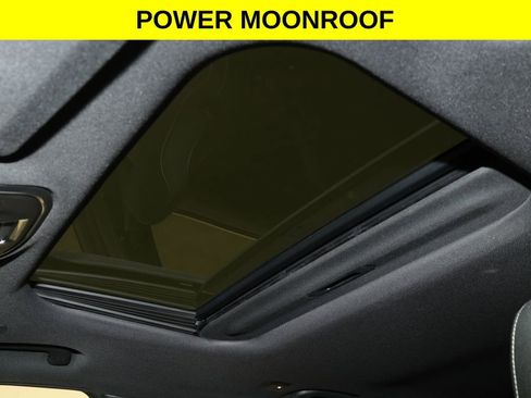 New 2026 Jeep Grand Cherokee Laredo image 3