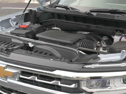 New 2026 Chevrolet Silverado 1500 LTZ AWD/4WD image 8