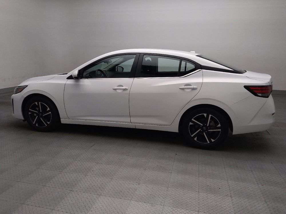 Used 2025 Nissan Sentra SV FWD image 3