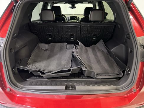 Certified 2024 Chevrolet Equinox RS w/ RS Leather Package AWD/4WD image 14