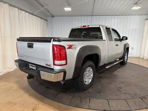 Used 2012 GMC Sierra 1500 SLE w/ Power Tech Package image 9