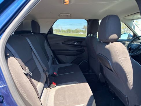 Used 2022 Chevrolet TrailBlazer LT w/ LPO, Blackout Package AWD/4WD image 26