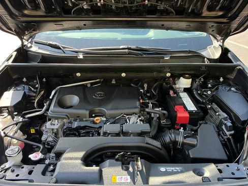 Used 2019 Toyota RAV4 XLE Premium w/ Cold Weather Package AWD/4WD image 22