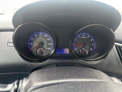 Used 2011 Hyundai Genesis 2.0T image 31