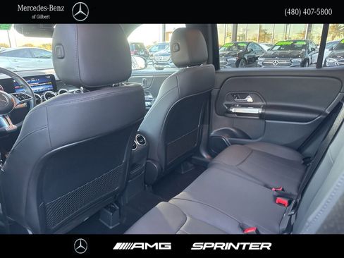 Certified 2025 Mercedes-Benz GLB 250 image 15