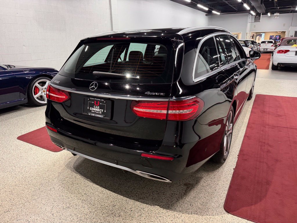 Used 2019 Mercedes-Benz E 450 4MATIC Wagon w/ Premium Package image 11