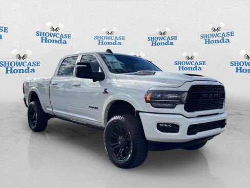 Used 2024 RAM 2500 Limited AWD/4WD image 10