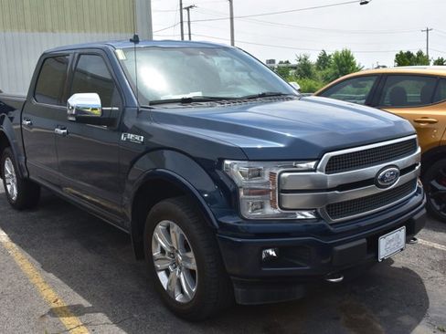 Used 2019 Ford F150 Platinum w/ Equipment Group 701A Luxury AWD/4WD image 2