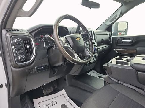 Used 2022 Chevrolet Silverado 2500 LT w/ Convenience Package AWD/4WD image 14