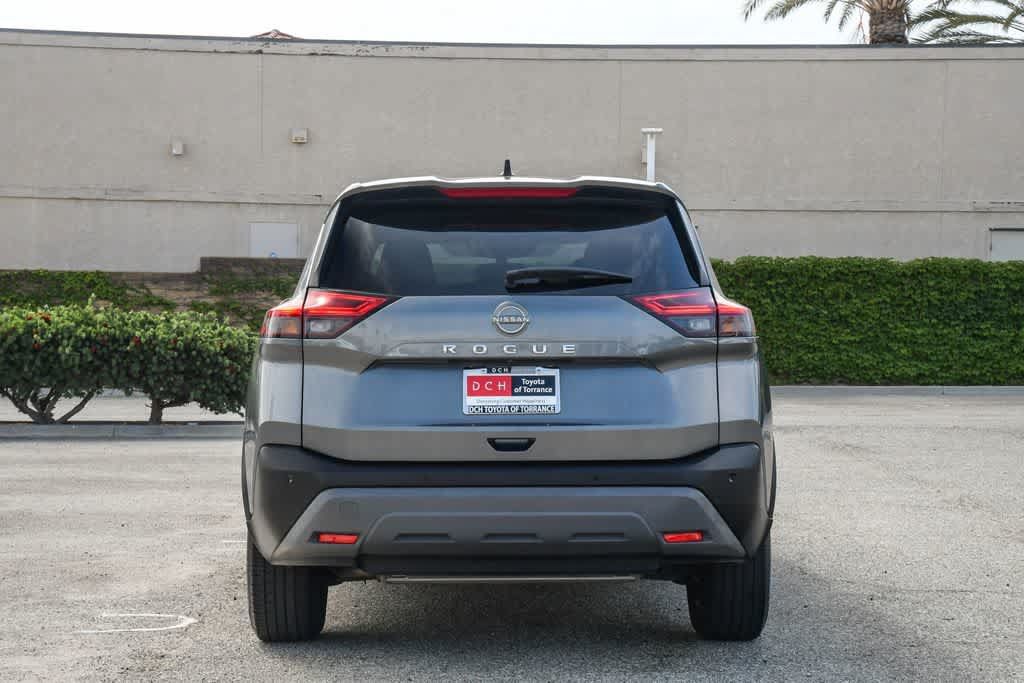Used 2023 Nissan Rogue S FWD image 8