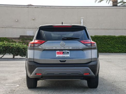 Used 2023 Nissan Rogue S FWD image 8