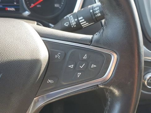 Used 2019 Chevrolet Equinox LT FWD image 22