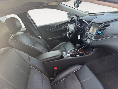 Used 2014 Chevrolet Impala LT FWD image 15