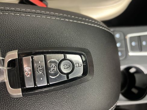 Used 2020 Ford Escape Titanium w/ Titanium Premium Package 2.0 image 38