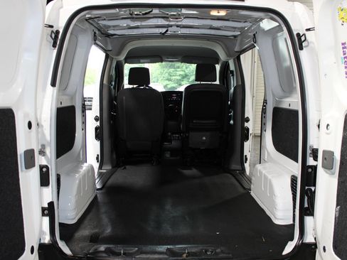 Used 2021 Nissan NV200 S FWD image 24