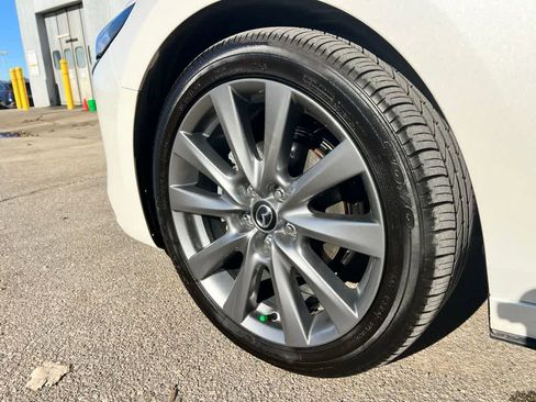 Used 2025 MAZDA MAZDA3 s image 9