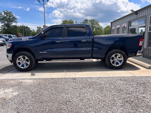 Used 2019 RAM 1500 Big Horn AWD/4WD image 5
