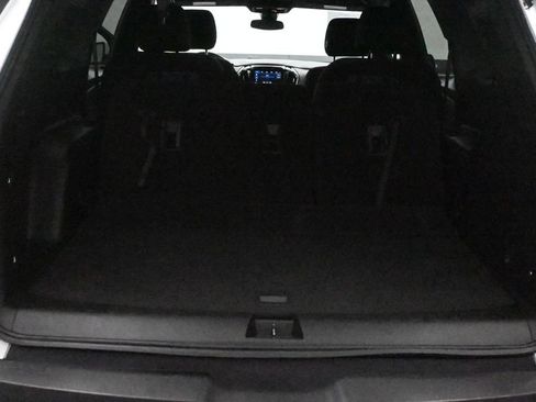 Used 2023 Chevrolet Traverse LT w/ LPO, Floor Liner Package AWD/4WD image 16