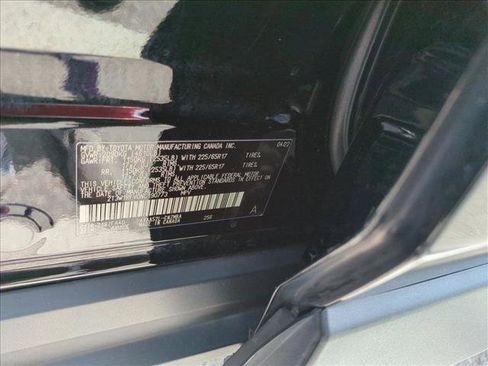 Used 2022 Toyota RAV4 XLE FWD image 24