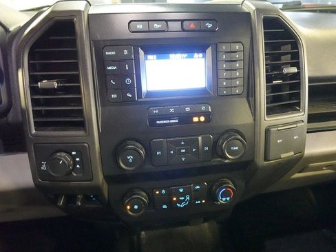 Used 2022 Ford F350 XL w/ Power Equipment Group AWD/4WD image 15