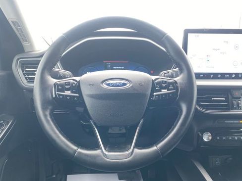 Used 2023 Ford Escape Platinum AWD/4WD image 22