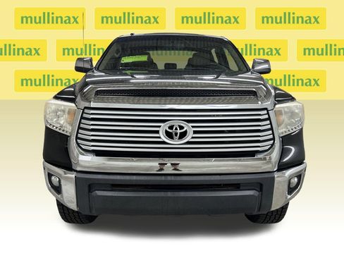 Used 2015 Toyota Tundra Limited w/ Limited Premium Package AWD/4WD image 14