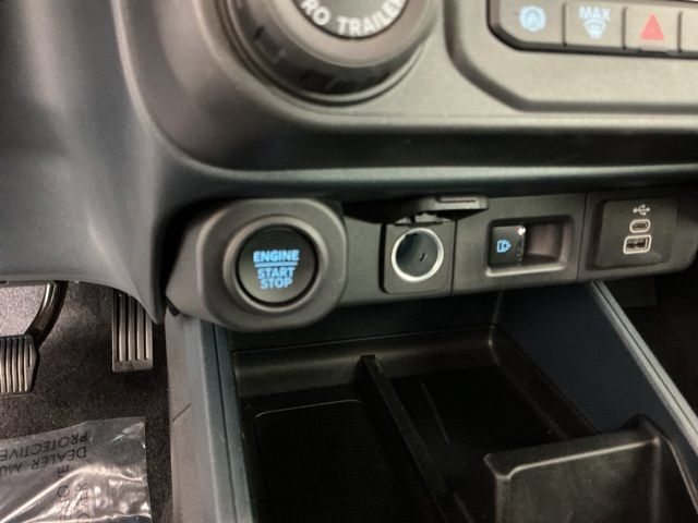 Used 2026 Ford Maverick Tremor AWD/4WD image 26