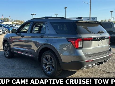 New 2025 Ford Explorer Active w/ Active Comfort Package image 4
