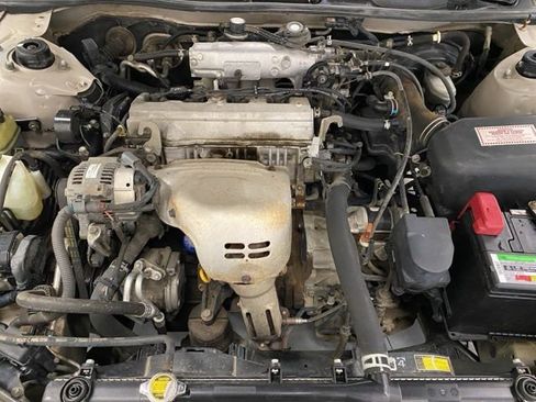Used 1998 Toyota Camry LE FWD image 28