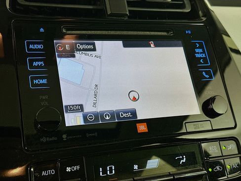 Used 2017 Toyota Prius Four w/ Advanced Technology Package FWD image 22