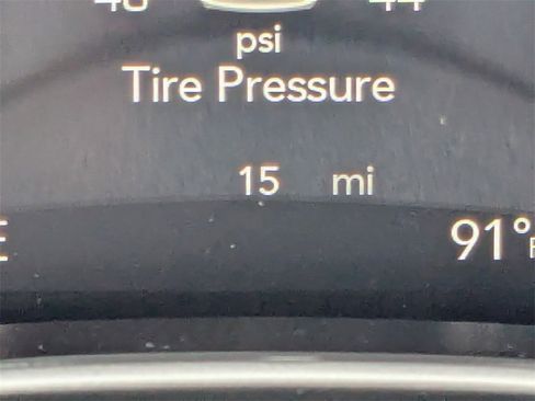 New 2026 Chrysler Pacifica Select image 29