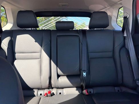 Used 2025 Nissan Rogue SV w/ SV Premium Package FWD image 44