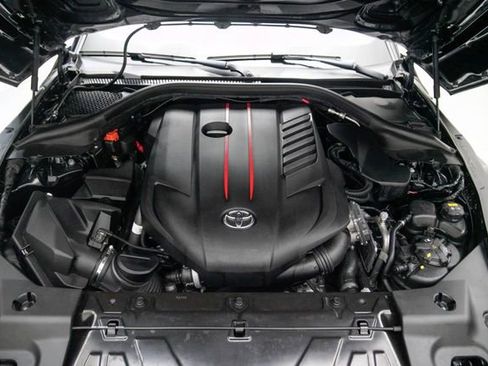 Used 2020 Toyota Supra Premium w/ Driver Assist Package RWD image 10