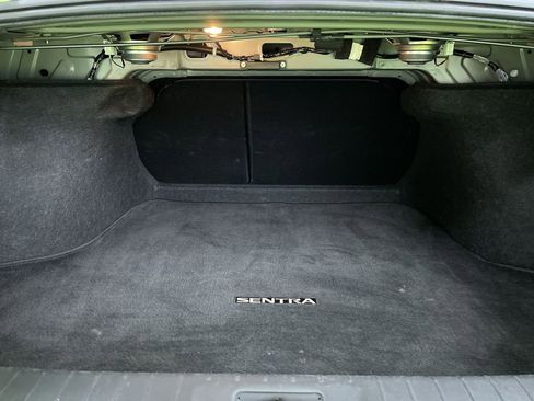 Used 2024 Nissan Sentra SV image 17