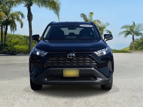 Used 2024 Toyota RAV4 XLE image 6