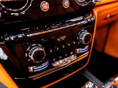 Used 2026 Rolls-Royce Phantom Sedan image 64