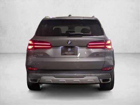 New 2026 BMW X5 xDrive40i image 7