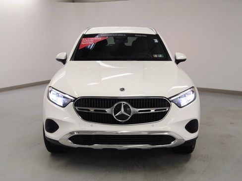 Certified 2025 Mercedes-Benz GLC 300 4MATIC image 3