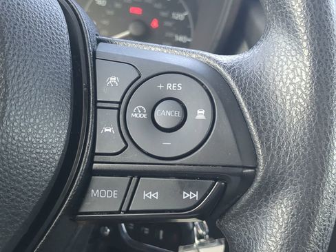 Used 2023 Toyota Corolla XLE image 32