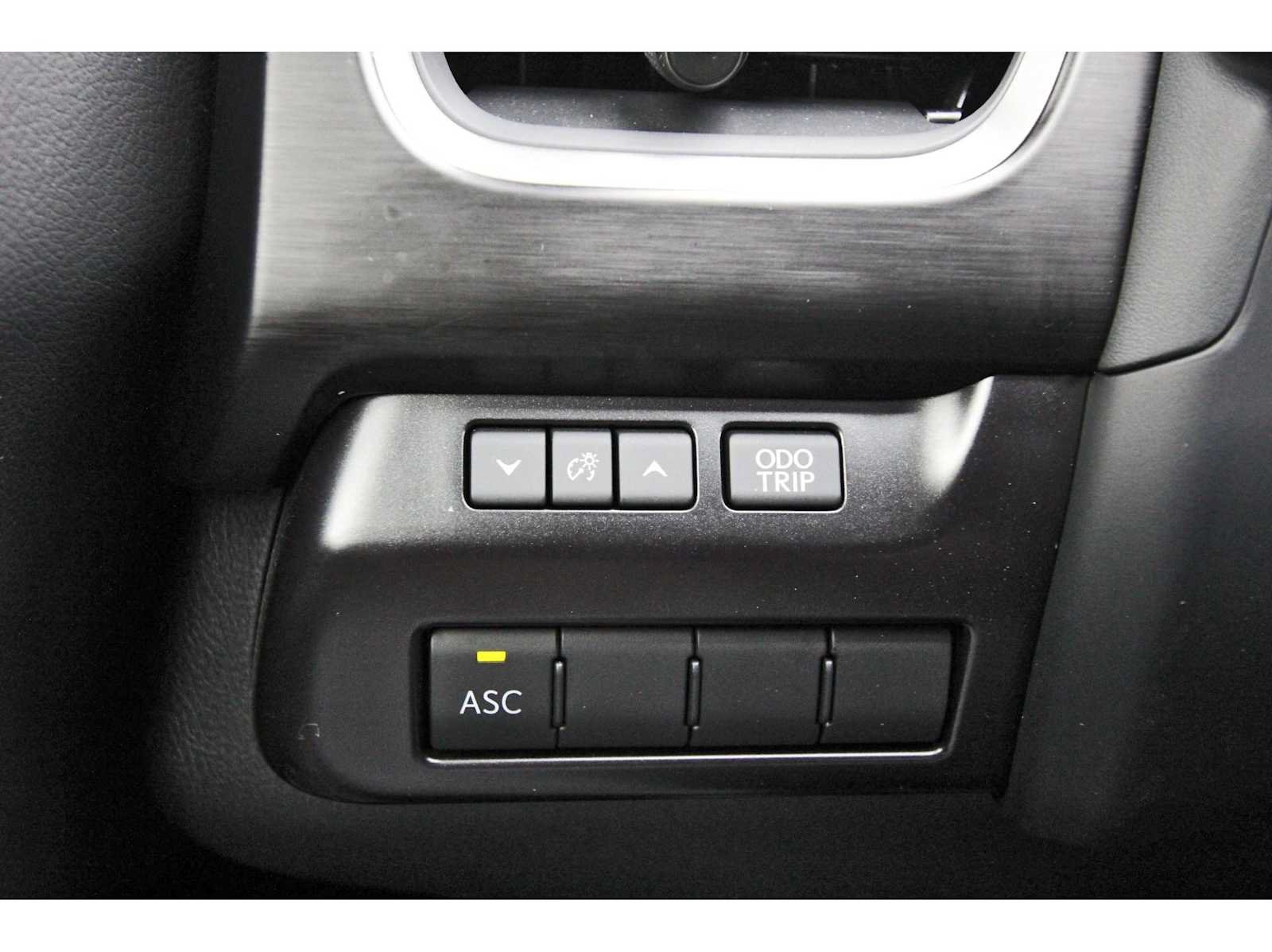 Used 2024 Lexus UX 250h F Sport FWD image 18