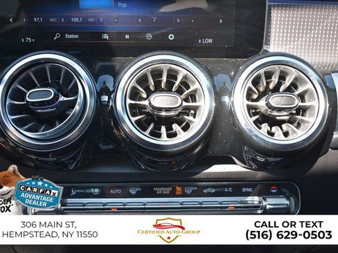 Used 2022 Mercedes-Benz GLB 250 4MATIC image 16