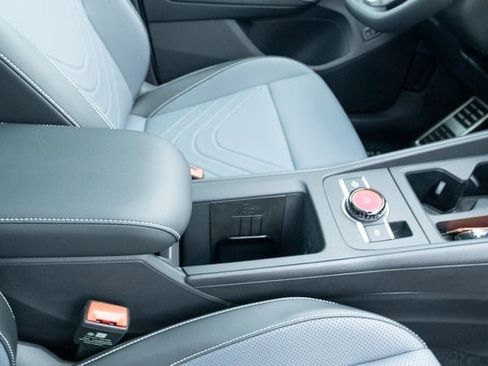 New 2026 Volkswagen Tiguan SE R-Line image 43