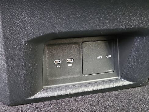 Used 2023 Volkswagen Atlas Cross Sport SEL Premium R-Line AWD/4WD image 24