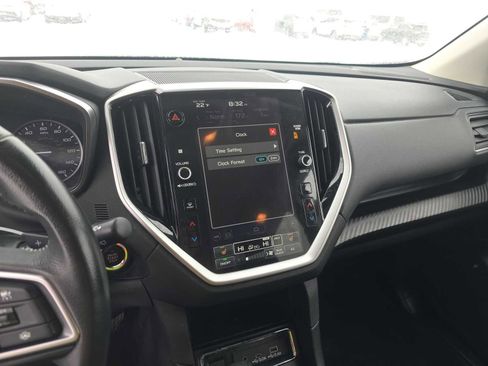 Used 2023 Subaru Ascent Premium w/ Convenience Package AWD/4WD image 9