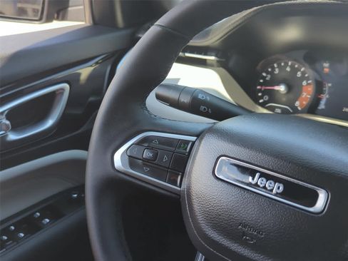 Used 2024 Jeep Compass Limited AWD/4WD image 19