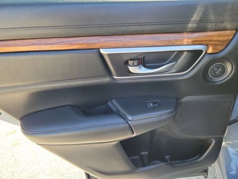 Used 2022 Honda CR-V Touring image 13